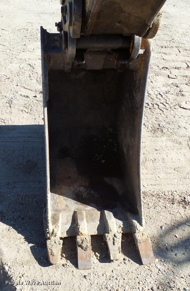 image for item DA3553 1997 John Deere 310SE backhoe