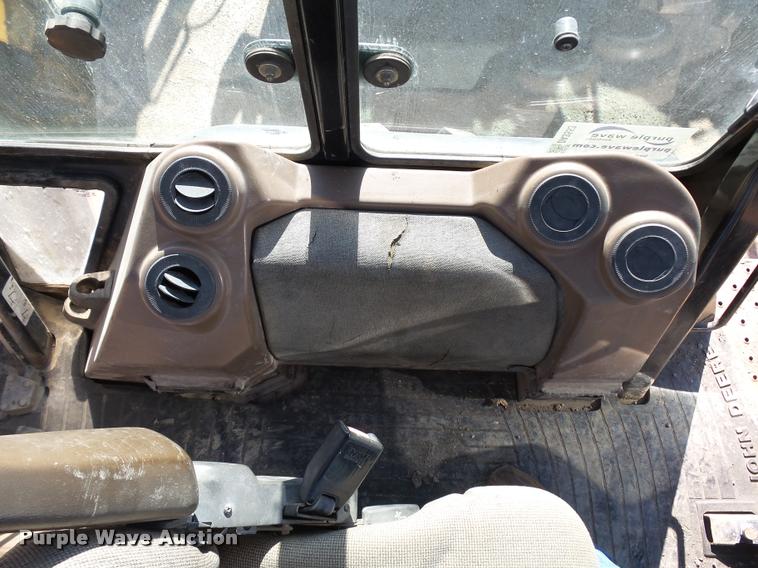 image for item DA3553 1997 John Deere 310SE backhoe