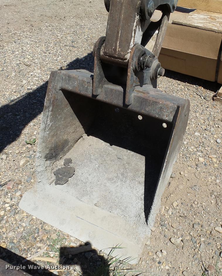 image for item DA3554 1999 Bobcat 334 compact excavator