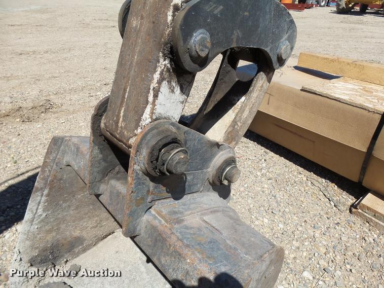 image for item DA3554 1999 Bobcat 334 compact excavator