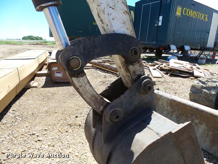 image for item DA3554 1999 Bobcat 334 compact excavator