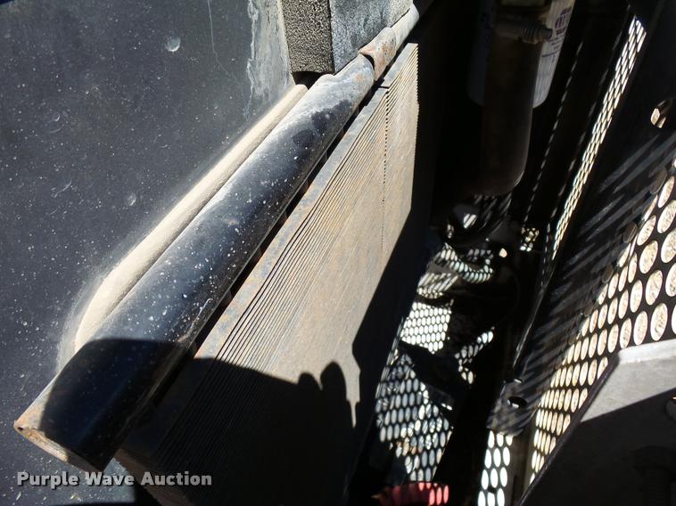 image for item DA3554 1999 Bobcat 334 compact excavator