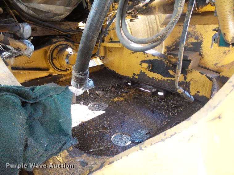 image for item DA3555 1997 Caterpillar 960F wheel loader