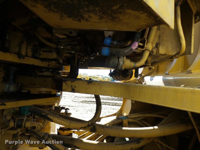 image for item DA3555 1997 Caterpillar 960F wheel loader