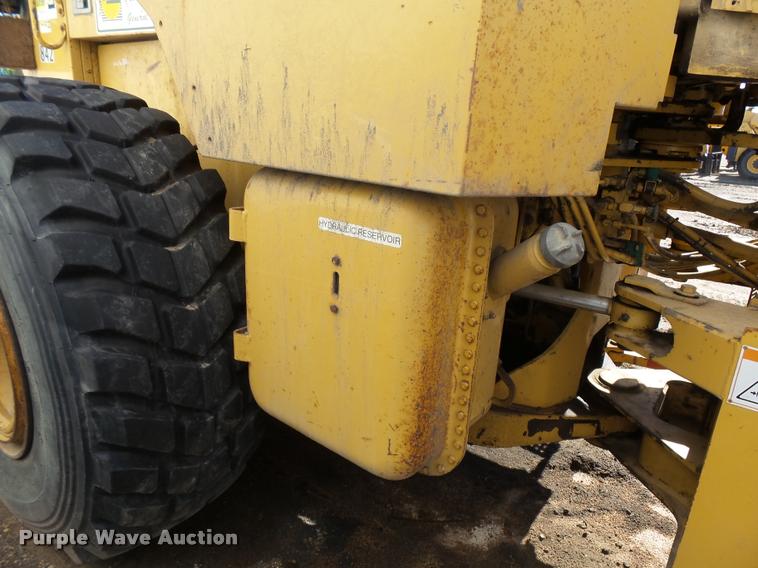 image for item DA3555 1997 Caterpillar 960F wheel loader