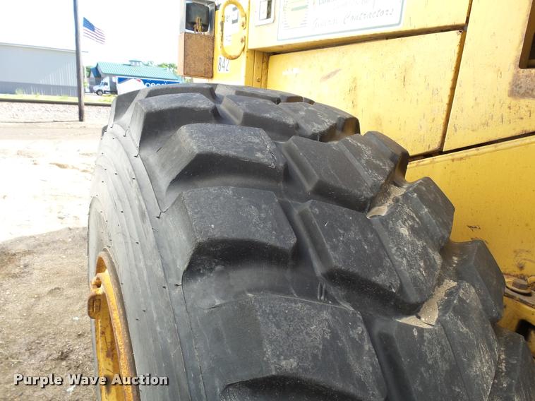 image for item DA3555 1997 Caterpillar 960F wheel loader