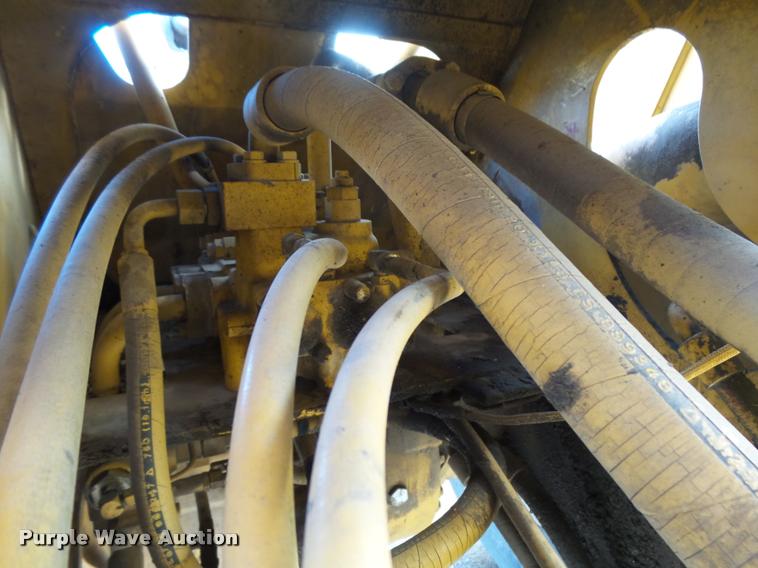 image for item DA3555 1997 Caterpillar 960F wheel loader