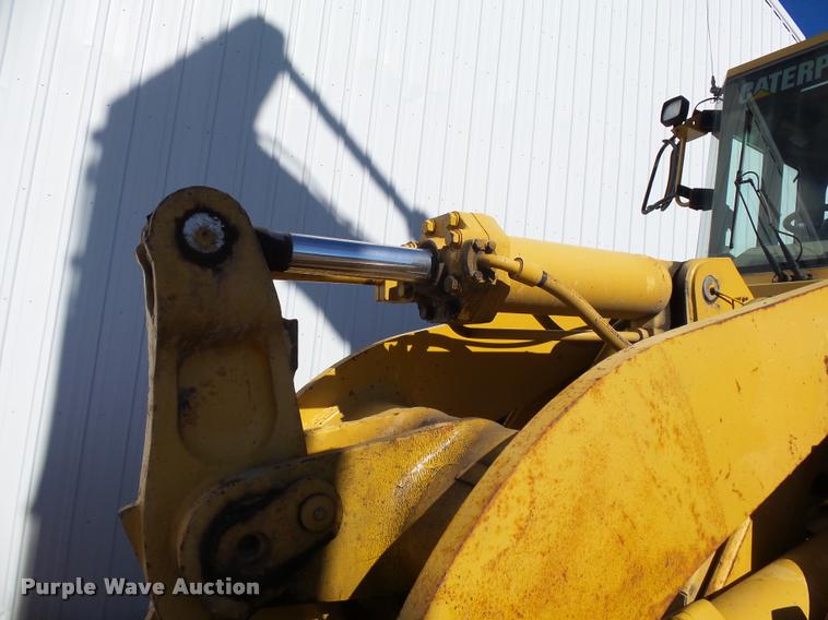 image for item DA3555 1997 Caterpillar 960F wheel loader