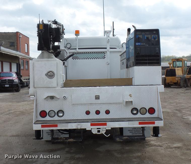 image for item DA4945 2006 Freightliner Business Class M2 service truck with crane