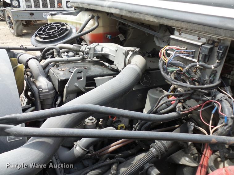 image for item DA4945 2006 Freightliner Business Class M2 service truck with crane