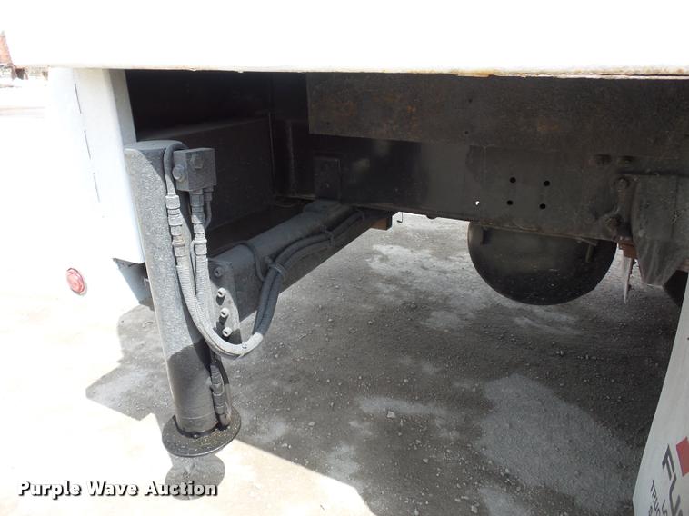 image for item DA4945 2006 Freightliner Business Class M2 service truck with crane