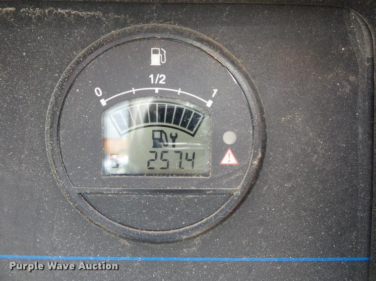 image for item DA4945 2006 Freightliner Business Class M2 service truck with crane