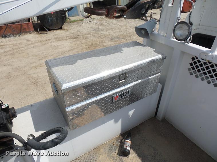 image for item DA4945 2006 Freightliner Business Class M2 service truck with crane