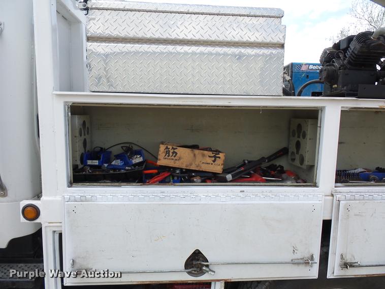 image for item DA4945 2006 Freightliner Business Class M2 service truck with crane