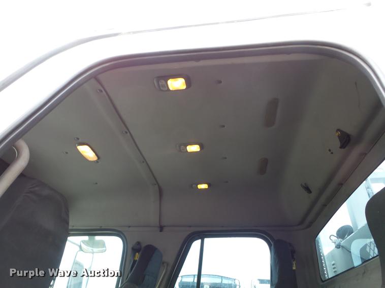 image for item DA4945 2006 Freightliner Business Class M2 service truck with crane