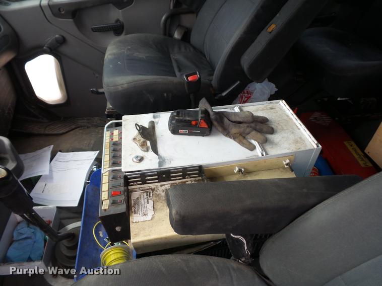 image for item DA4945 2006 Freightliner Business Class M2 service truck with crane