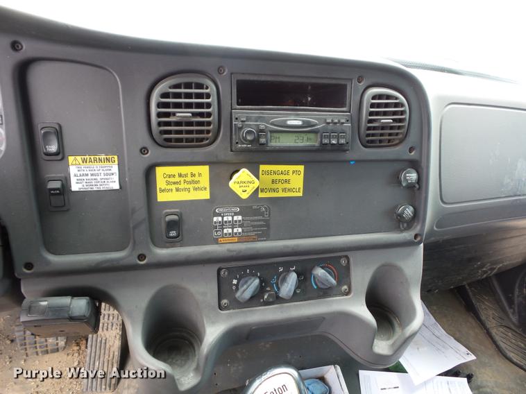 image for item DA4945 2006 Freightliner Business Class M2 service truck with crane