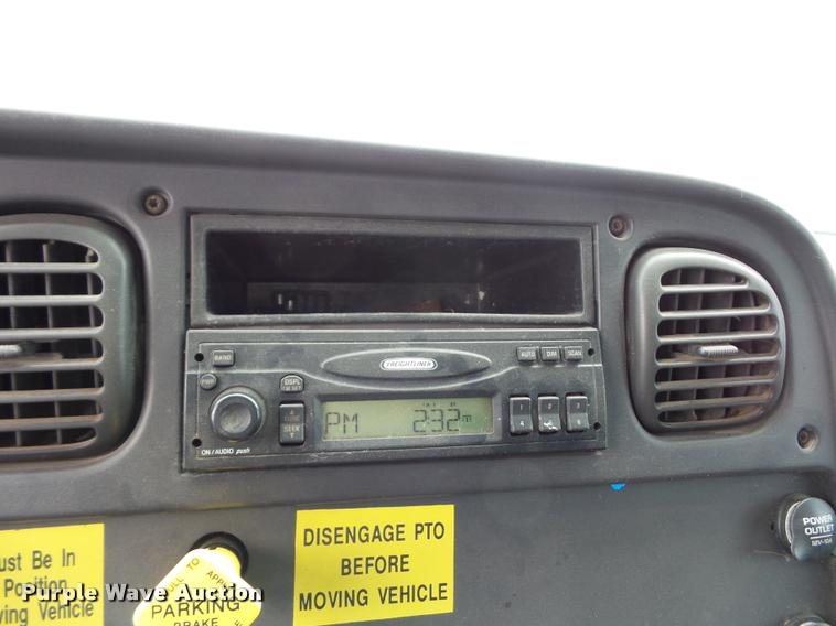 image for item DA4945 2006 Freightliner Business Class M2 service truck with crane