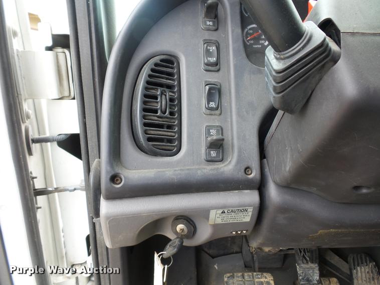 image for item DA4945 2006 Freightliner Business Class M2 service truck with crane