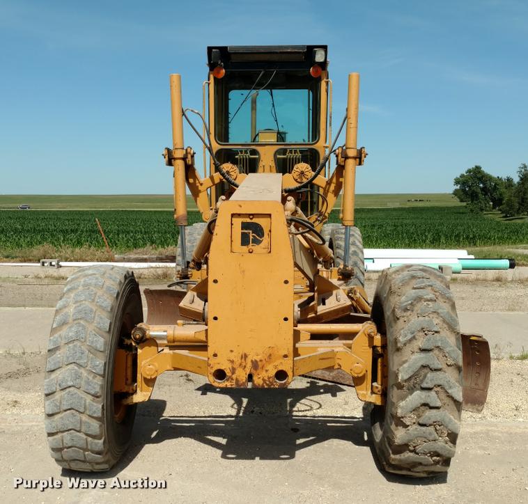 image for item DA5582 Dresser 830 motor grader