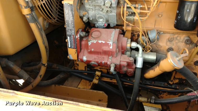image for item DA5582 Dresser 830 motor grader