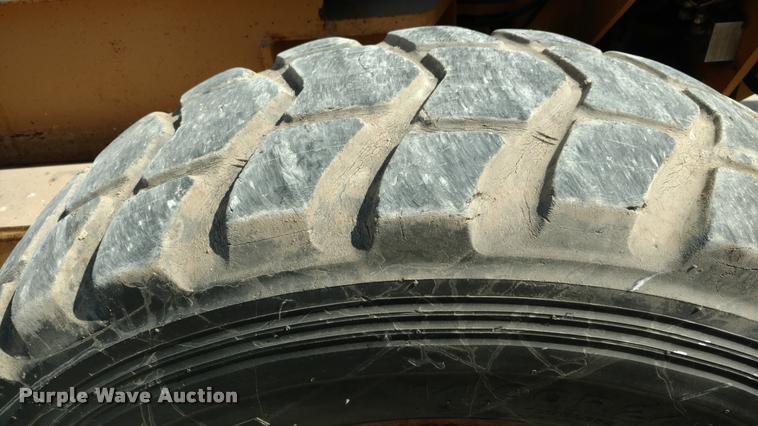 image for item DA5582 Dresser 830 motor grader