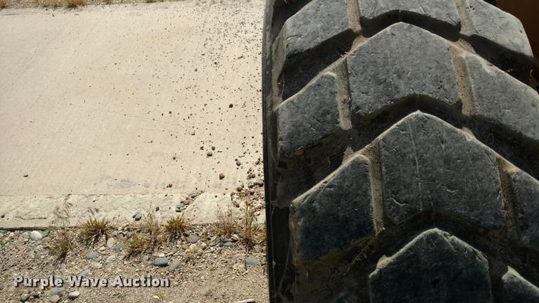 image for item DA5582 Dresser 830 motor grader