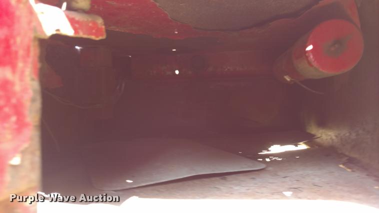 image for item DA5623 2000 Landoll 425-41 tilt deck trailer