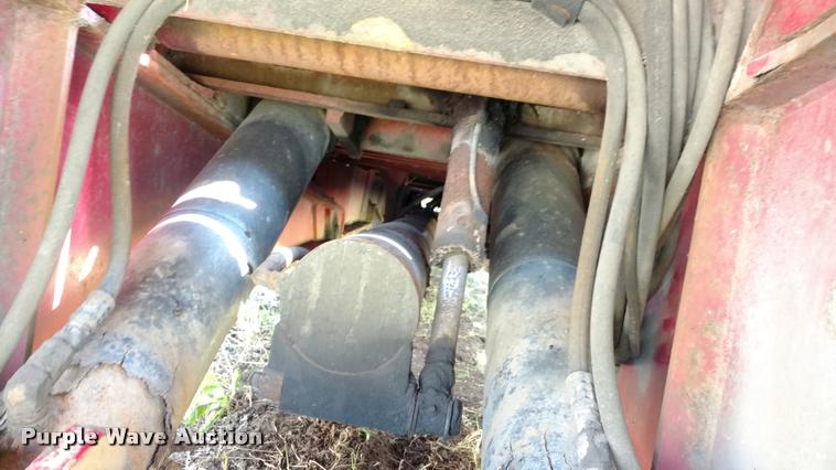 image for item DA5623 2000 Landoll 425-41 tilt deck trailer