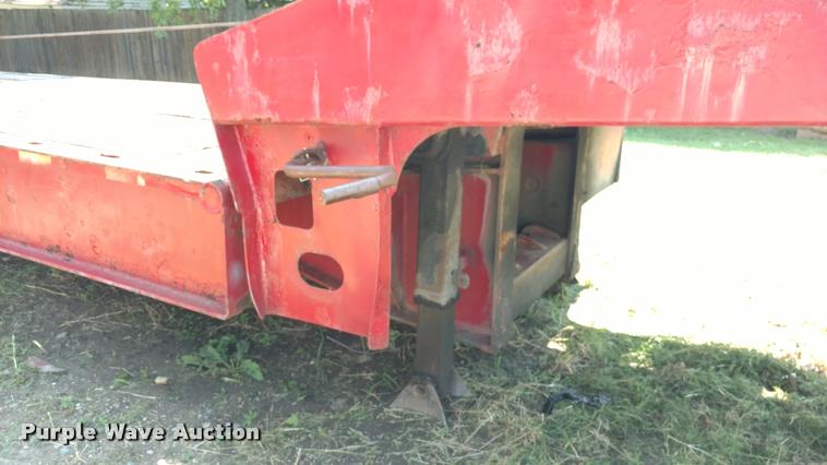 image for item DA5623 2000 Landoll 425-41 tilt deck trailer