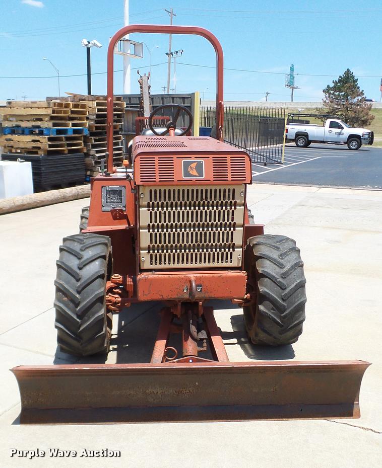 image for item DA6159 2002 Ditch Witch 3700DD trencher