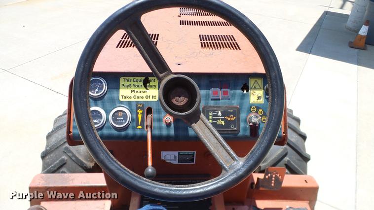image for item DA6159 2002 Ditch Witch 3700DD trencher