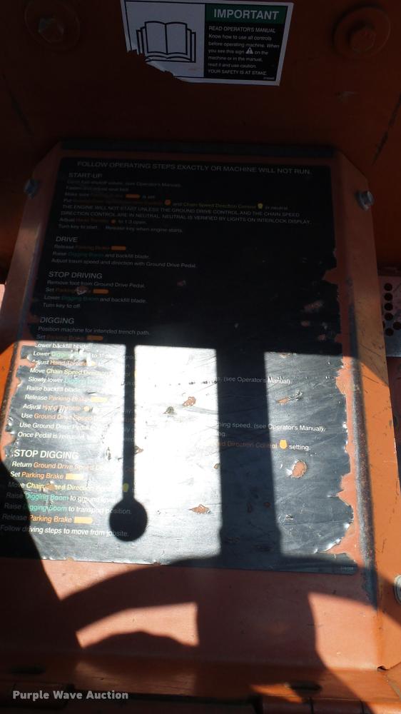 image for item DA6159 2002 Ditch Witch 3700DD trencher