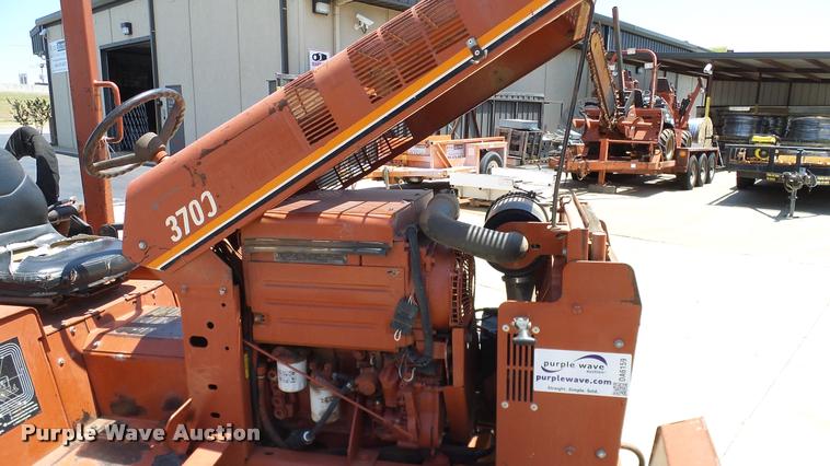 image for item DA6159 2002 Ditch Witch 3700DD trencher