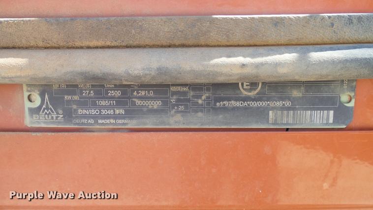 image for item DA6159 2002 Ditch Witch 3700DD trencher