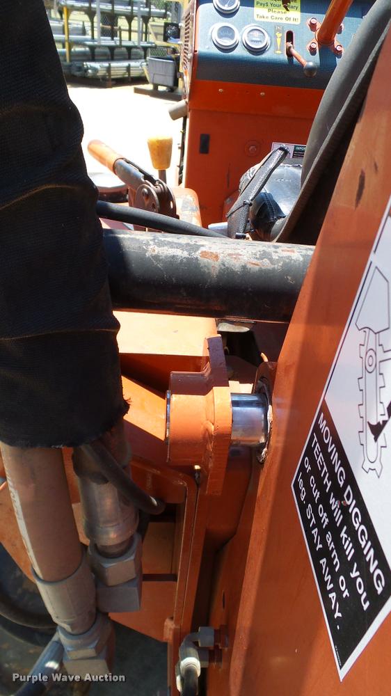 image for item DA6159 2002 Ditch Witch 3700DD trencher