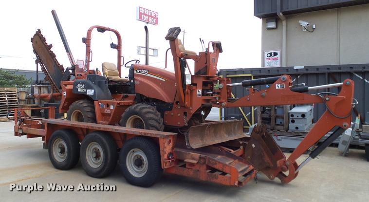 image for item DA6162 2006 Ditch Witch RT55 trencher