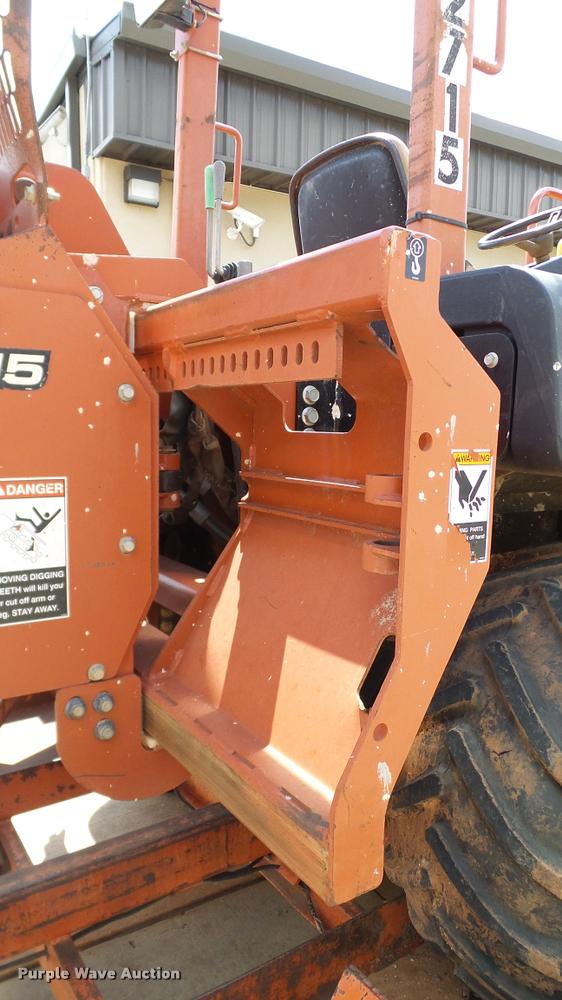 image for item DA6162 2006 Ditch Witch RT55 trencher