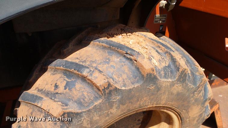 image for item DA6162 2006 Ditch Witch RT55 trencher