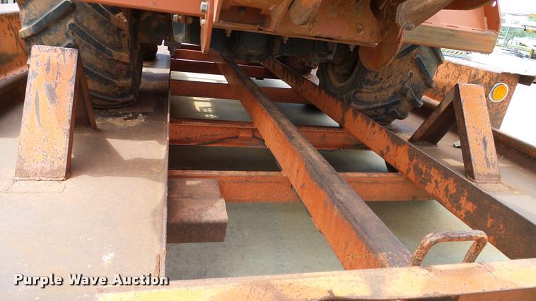 image for item DA6162 2006 Ditch Witch RT55 trencher