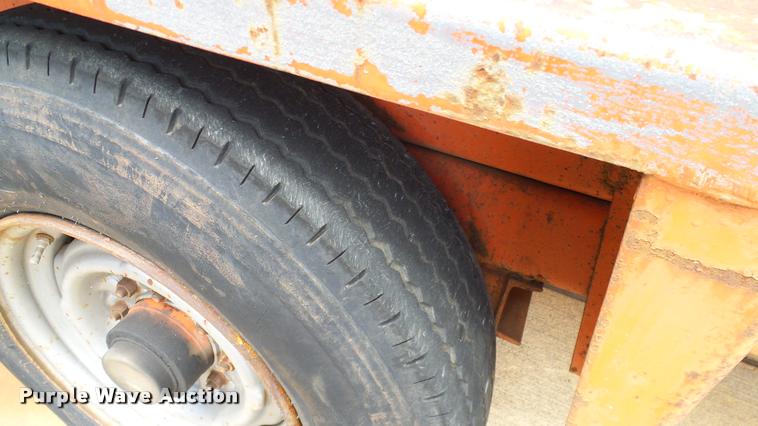 image for item DA6162 2006 Ditch Witch RT55 trencher