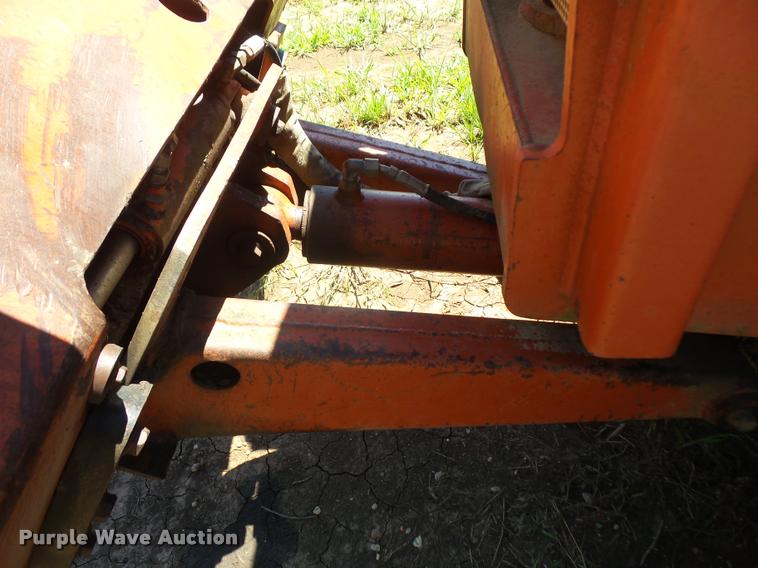 image for item DA6468 1992 Ditch Witch 8020 trencher