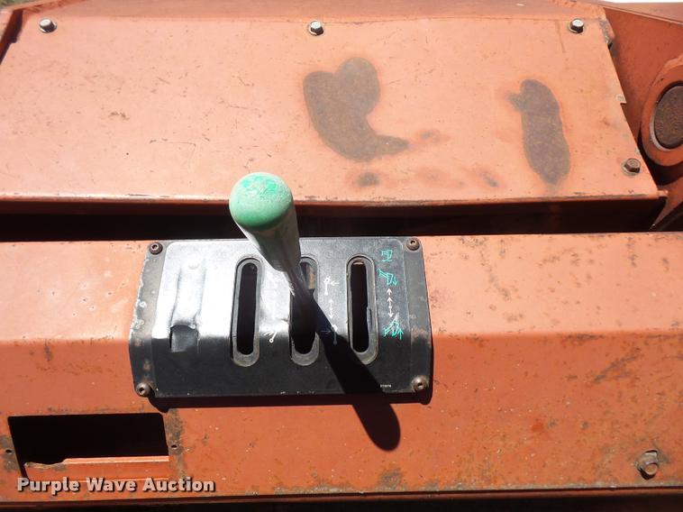 image for item DA6468 1992 Ditch Witch 8020 trencher