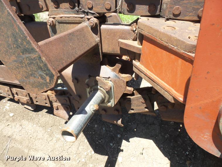 image for item DA6468 1992 Ditch Witch 8020 trencher