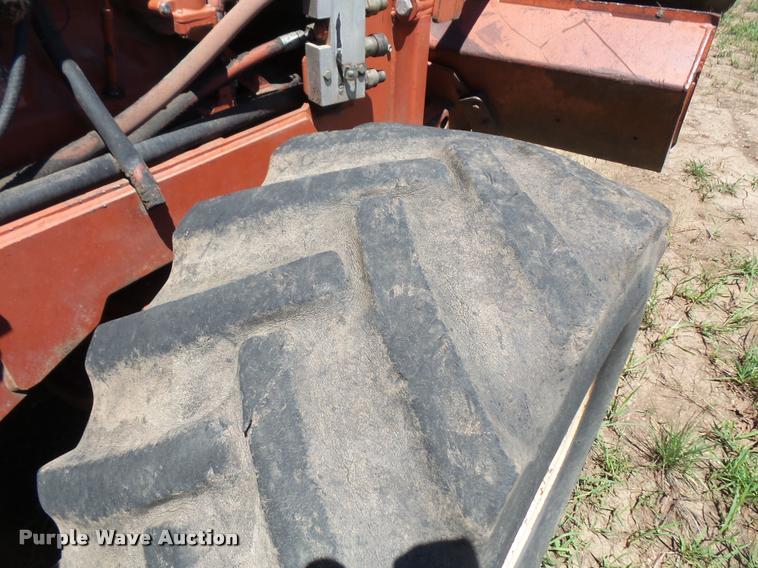 image for item DA6468 1992 Ditch Witch 8020 trencher