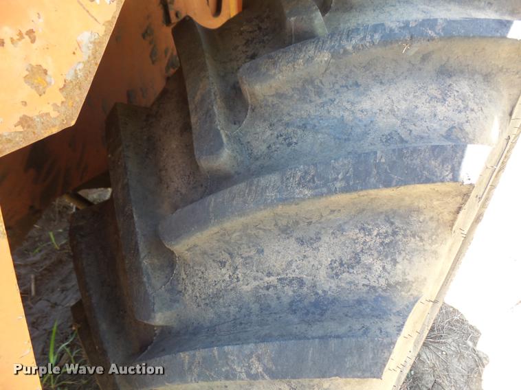 image for item DA6468 1992 Ditch Witch 8020 trencher