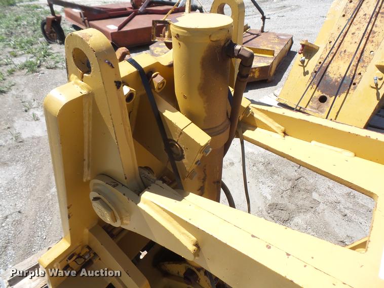 Balderson BLQ12 motor grader lift group in Spring Hill, KS Item
