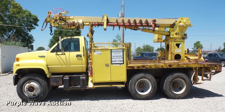 image for item DA6486 1994 GMC TopKick digger derrick truck
