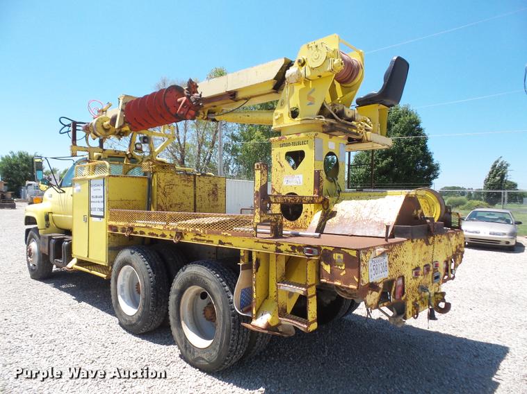 image for item DA6486 1994 GMC TopKick digger derrick truck