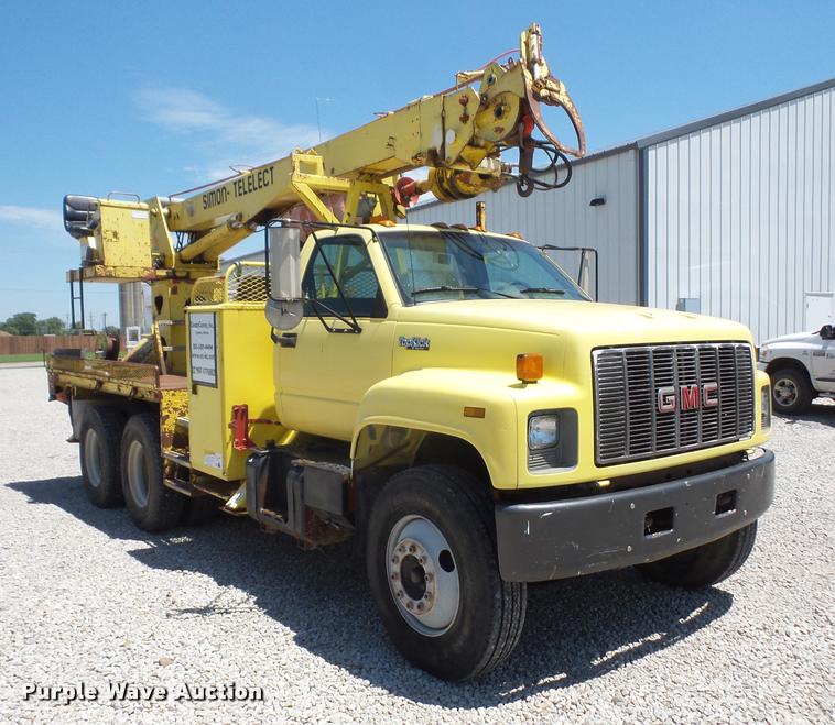 image for item DA6486 1994 GMC TopKick digger derrick truck